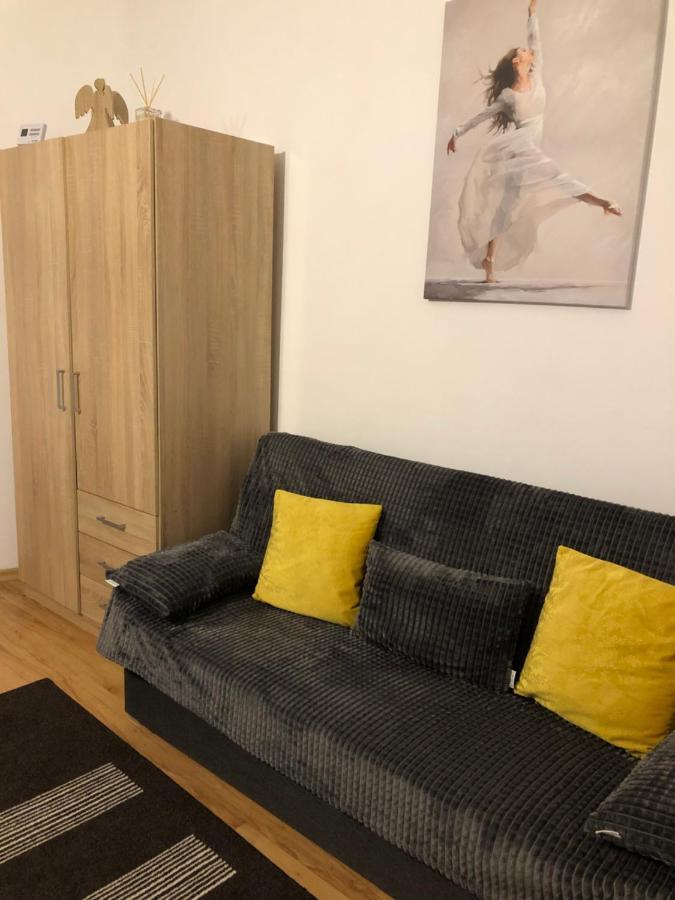 Apartament Basak 2 Apartment เดวา ภายนอก รูปภาพ