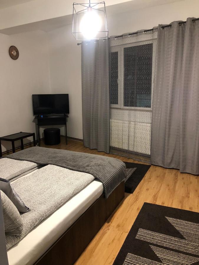 Apartament Basak 2 Apartment เดวา ภายนอก รูปภาพ